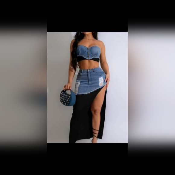 Chic Denim and Black Two-Piece Set - Picture 6 of 6